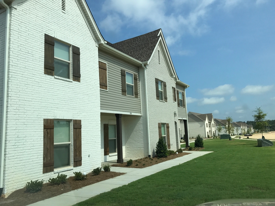 Collegiate Realty Rentals in Oxford & Water Valley